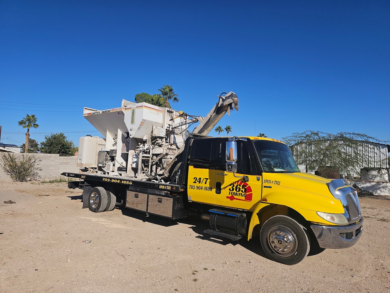365 Towing - Reliable Towing and Roadside Assistance in Las Vegas photo
