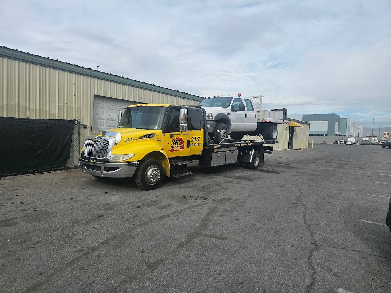 365 Towing - Reliable Towing and Roadside Assistance in Las Vegas photo