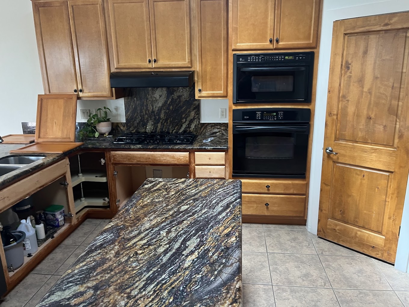Abeyta Painting LLC photo