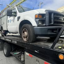 Aguilar Tow Services LLC of San Francisco, California photo
