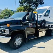 Aguilar Tow Services LLC of San Francisco, California photo