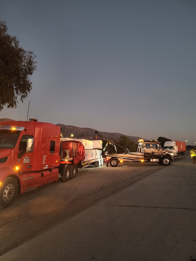 Alberto’s Towing Service photo