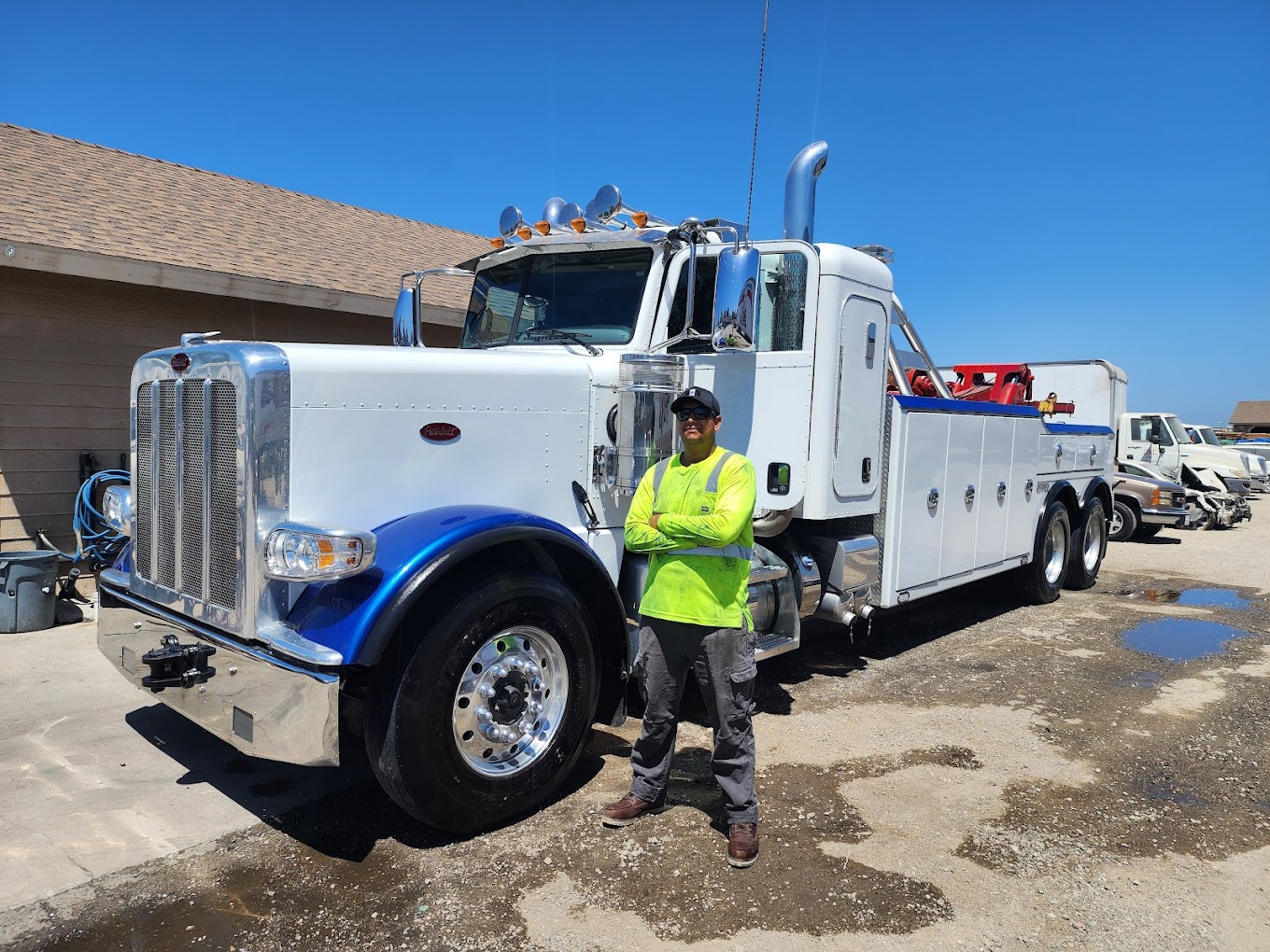 Alberto’s Towing Service photo