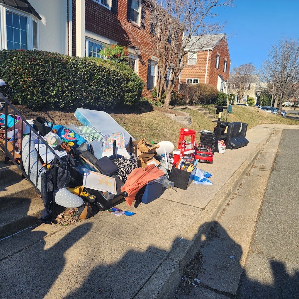 Olivo Trash Service