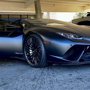 Auto Luxury Detail: Premium Mobile Detailing Services at Your Doorstep