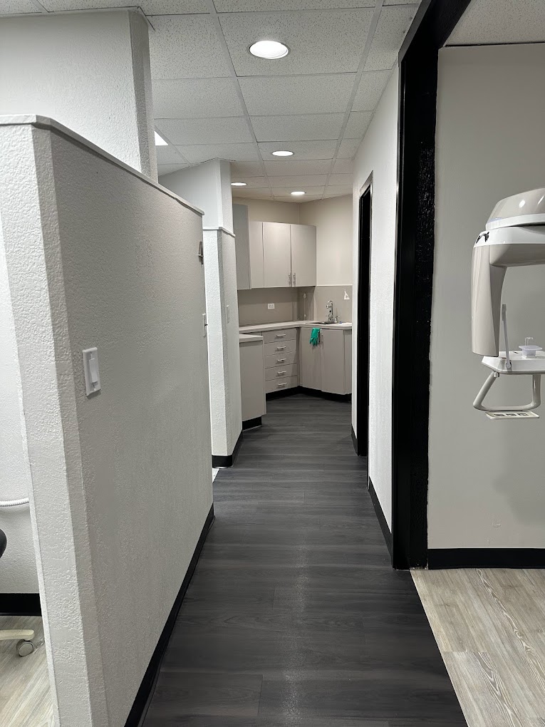 AVR Painting Services | Residential & Commercial Painting in Miami, FL photo
