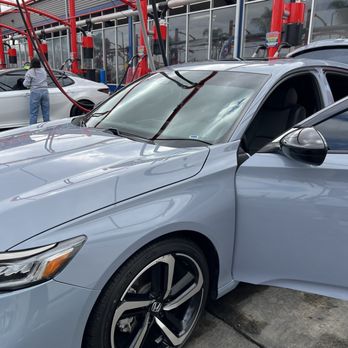 Bellagio Express Car Wash – Quick, Quality Car Wash Services
