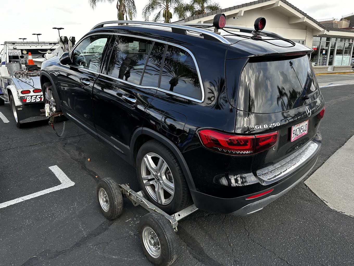 Best One Towing Los Angeles - Family-Owned Towing Service photo