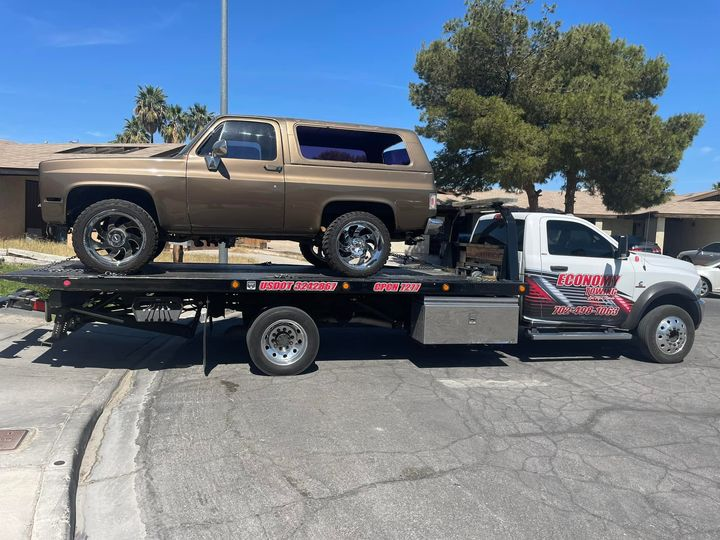 Economy Towing - Trusted Towing Services in Las Vegas photo