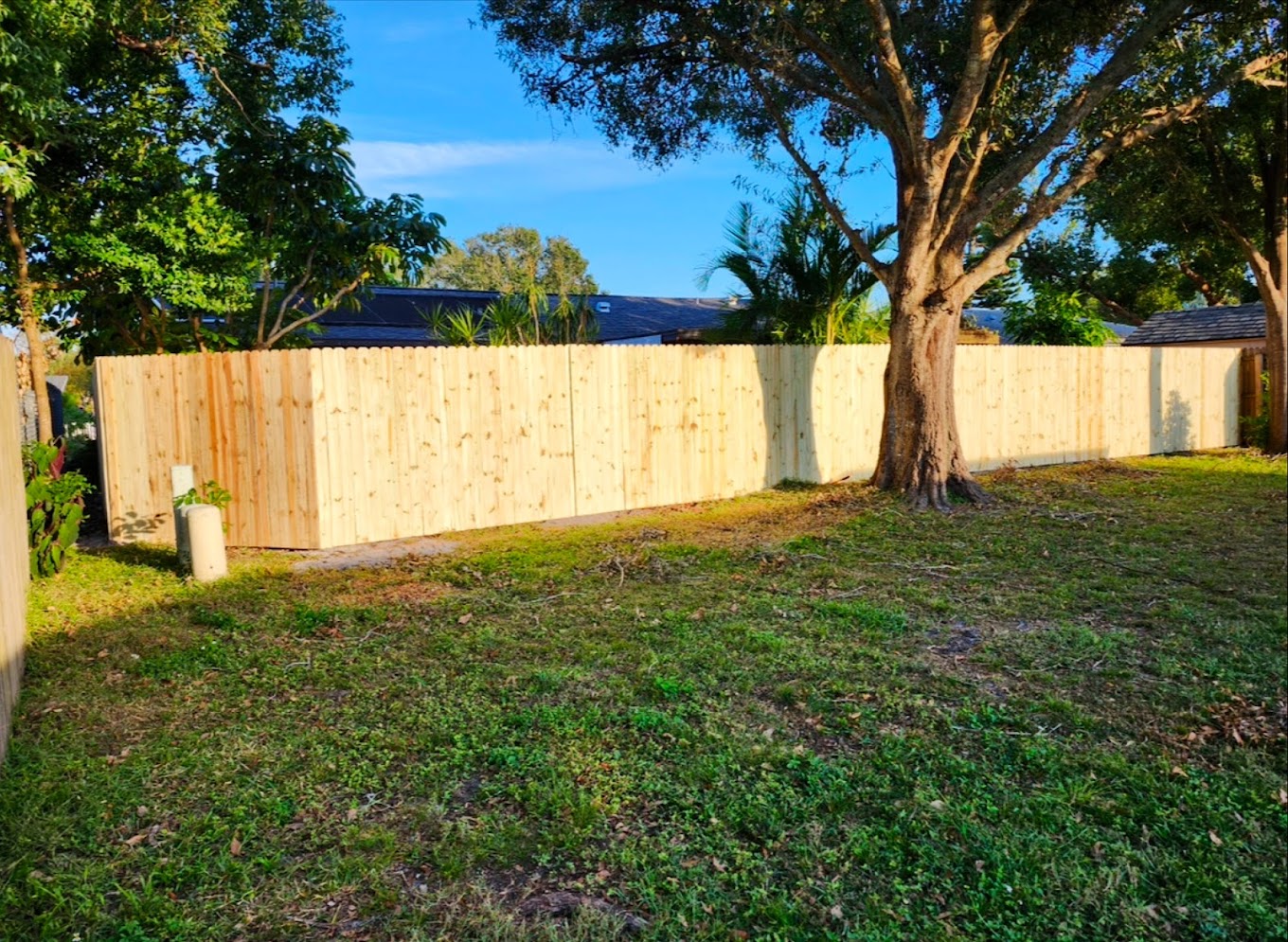 Fence Company Near Me – Pinellas County’s Trusted Fencing Experts photo