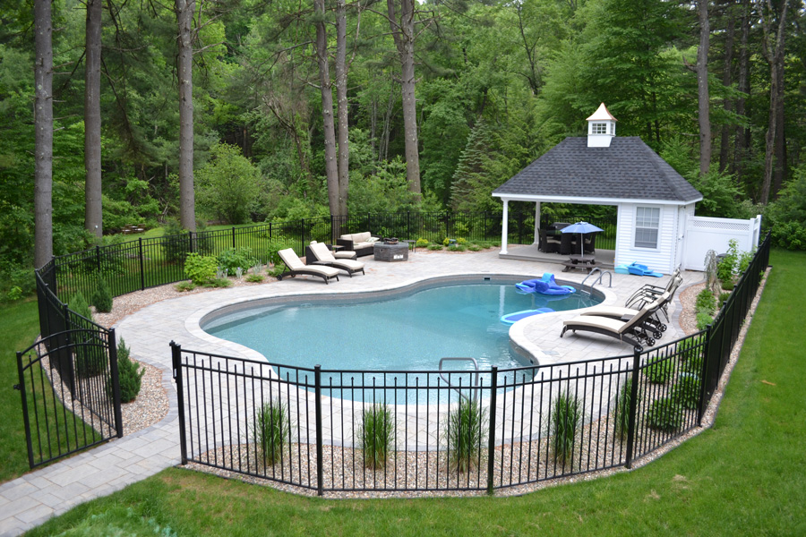 Glastonbury Fence – Custom Cedar Fencing and Gate Systems in Glastonbury, CT