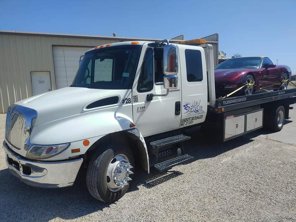 Gonzales Wrecker Service Lubbock - Reliable Towing and Roadside Help photo