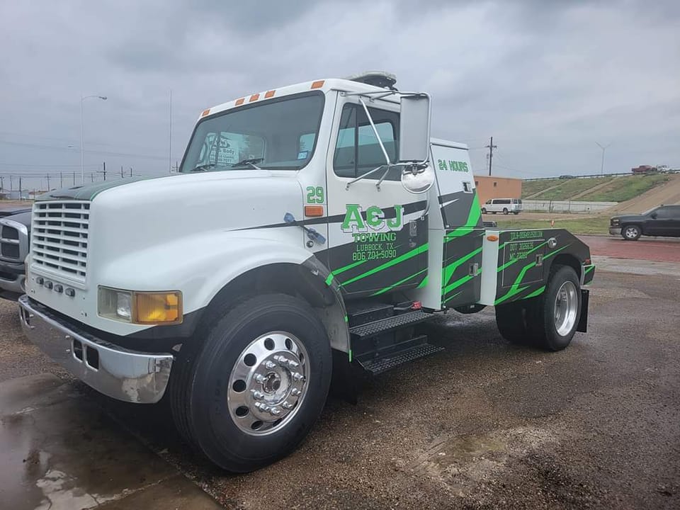 Gonzales Wrecker Service Lubbock - Reliable Towing and Roadside Help photo