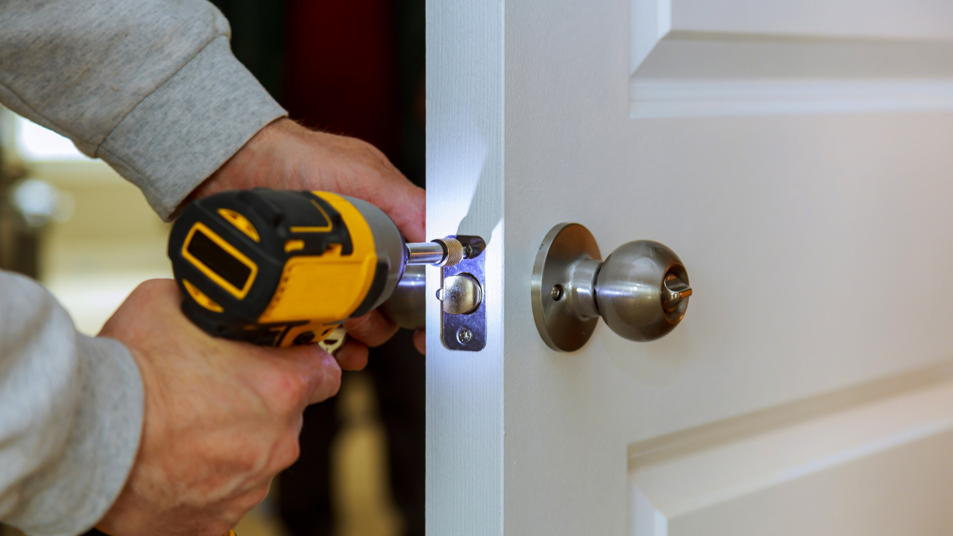 Door Repairs, Drywall, & Painting Experts in Talemesa
