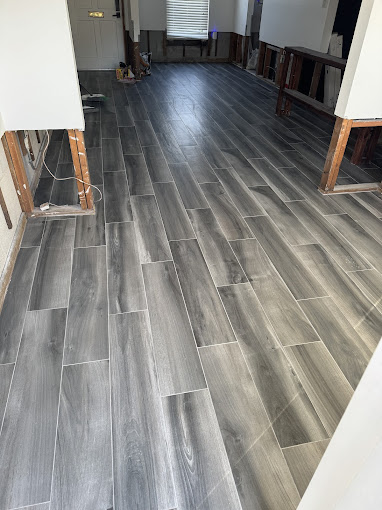 Homes Floors Services LLC – Your Trusted Flooring Experts photo