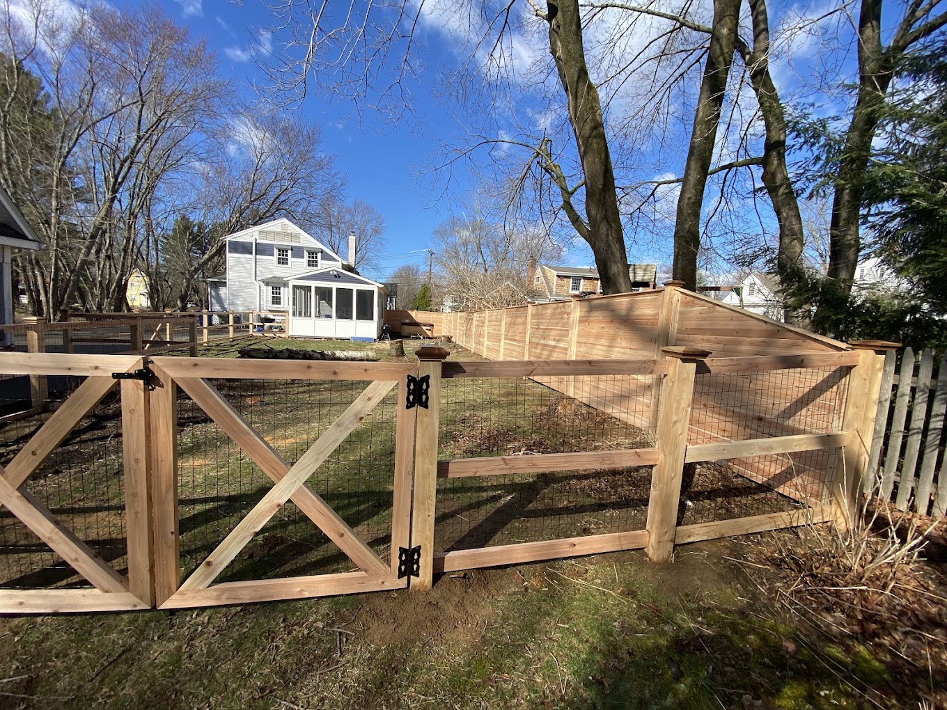 Ideal Fence Company – Top Quality Fencing Solutions in Connecticut photo