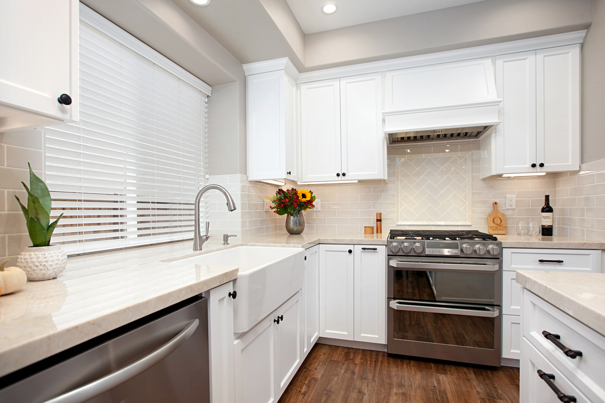 I&E Cabinets, Inc. - Kitchen Remodeling and Cabinet Installation in Los Angeles photo
