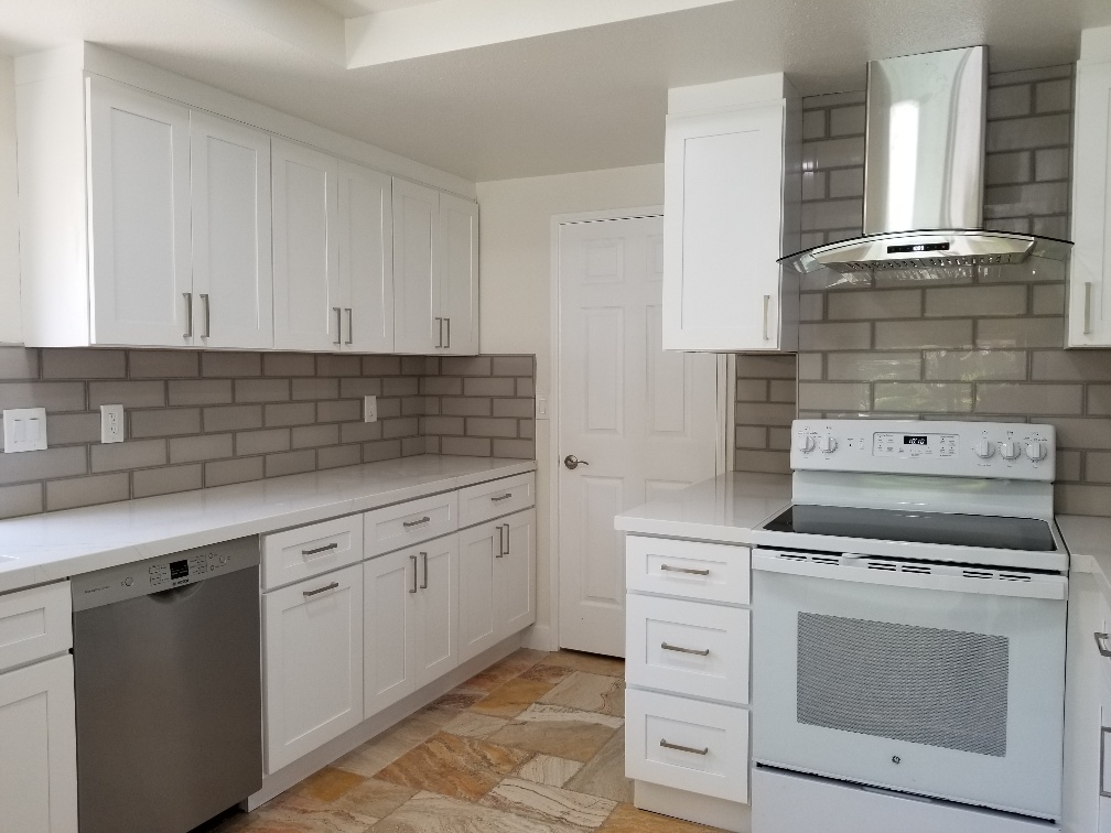 I&E Cabinets, Inc. - Kitchen Remodeling and Cabinet Installation in Los Angeles