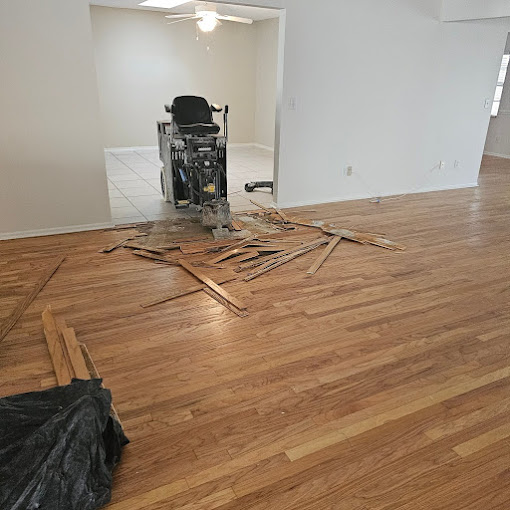 In a Snap Flooring Services & Floor Removal LLC photo