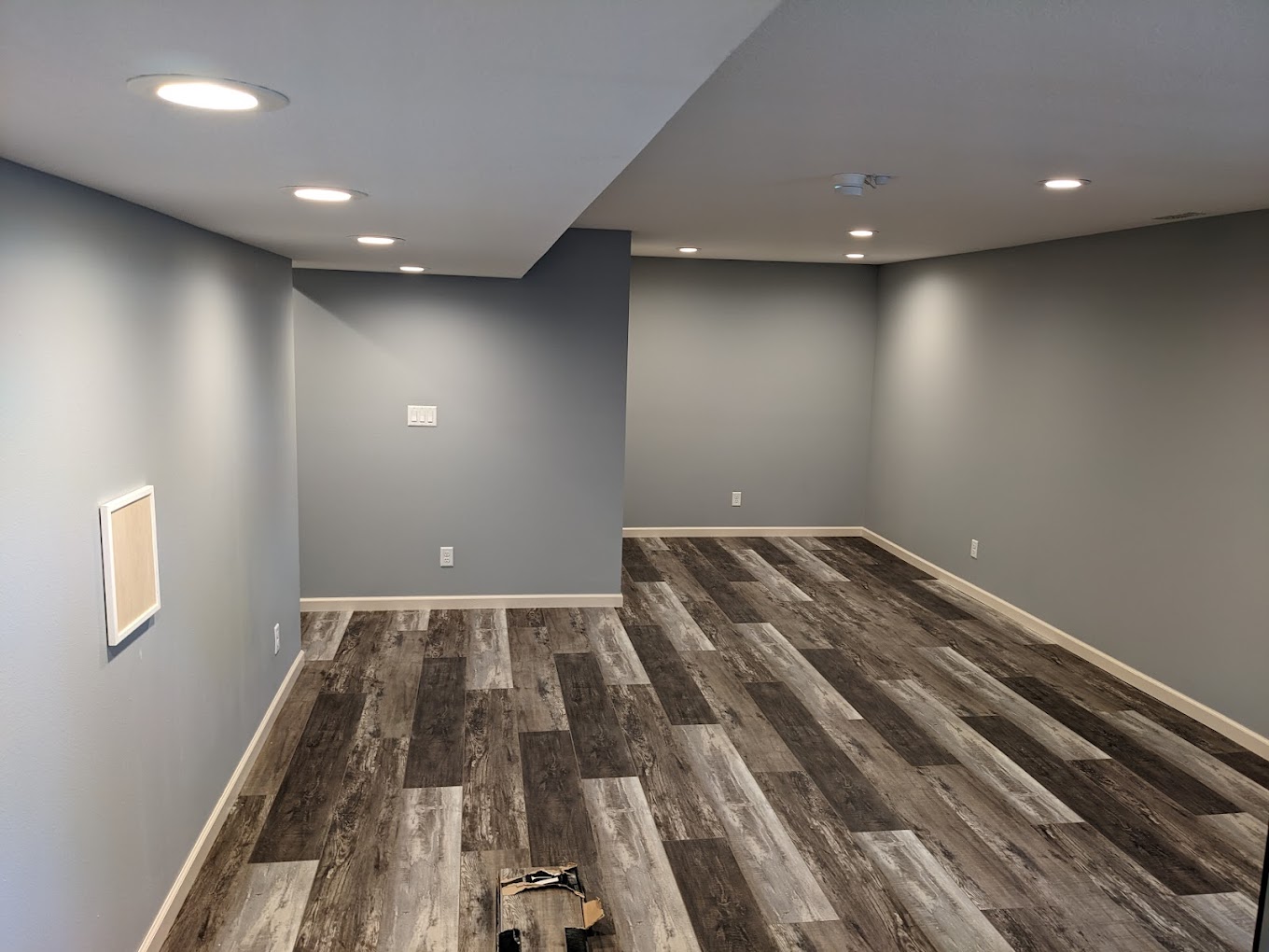 Iowa Floor Covering | Quality Flooring Sales & Installation in Bondurant photo