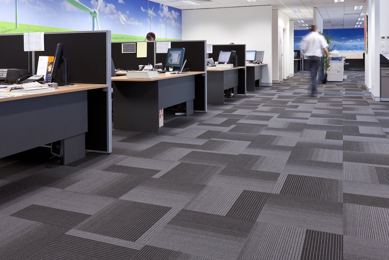 Iowa Floor Covering | Quality Flooring Sales & Installation in Bondurant photo