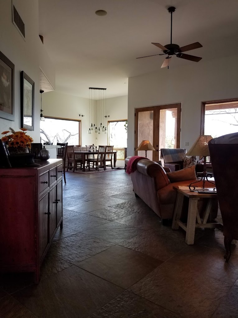 LionCoat Painting – Quality Local Painters Committed to Excellence photo