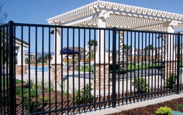 Metro Fence | Premier Fence Builder in Omaha Area photo