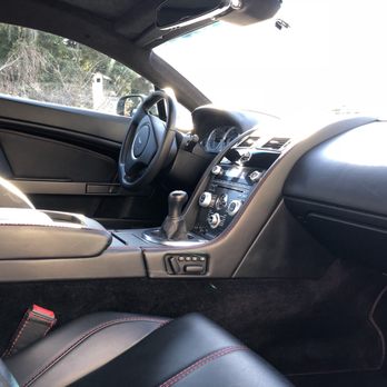 Pierre's Mobile Detailing: Your Go-To for Clean & Healthy Vehicles photo