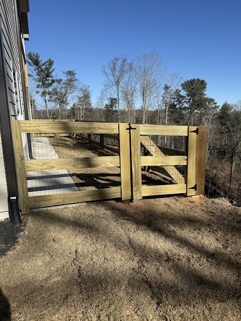 aluminum fence installation Gainesville