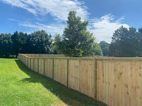 privacy fence installation Flovilla