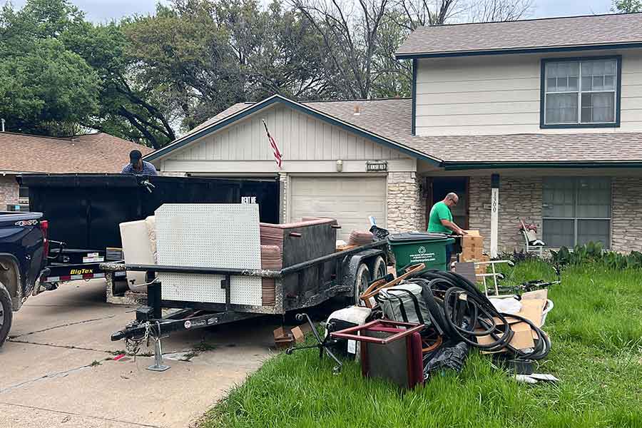 affordable junk hauling Austin