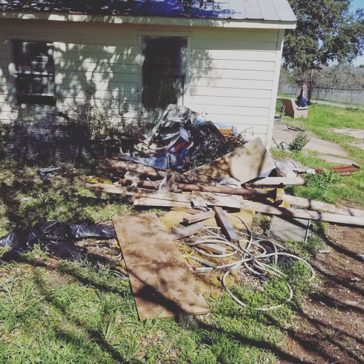 attic cleanout Buda
