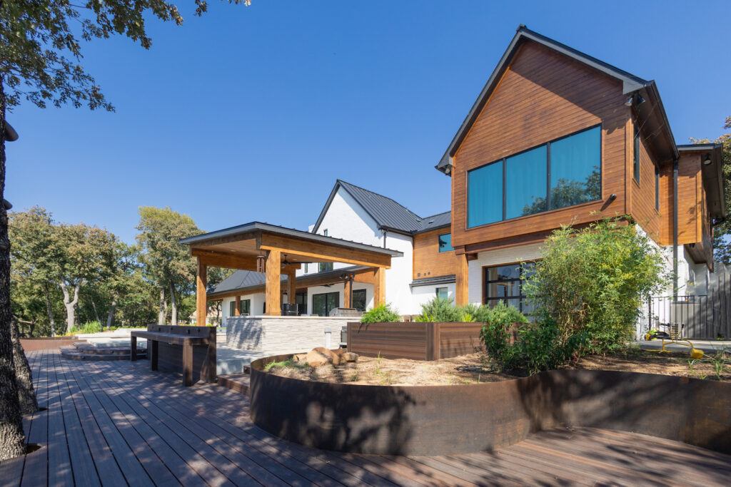 Gallery image 2 — composite decking Dallas