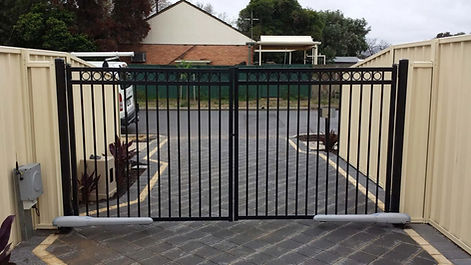 Gallery image 6 — ornamental iron fence Highland