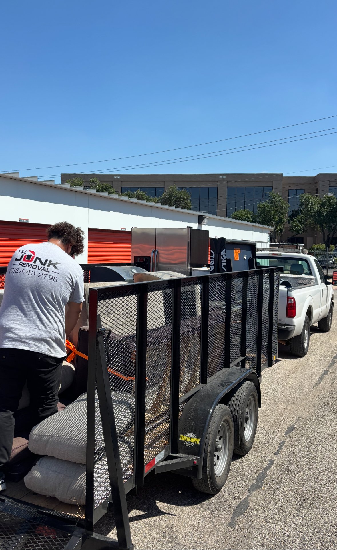 About same-day junk removal Buda