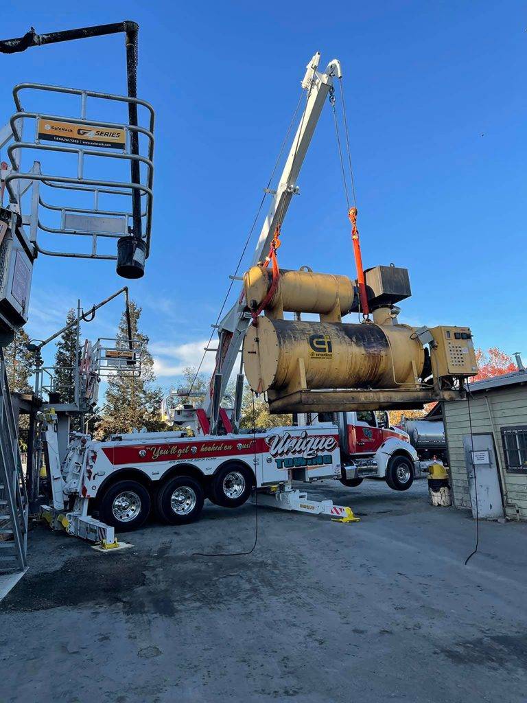 Gallery image 3 — heavy duty towing Bay Area