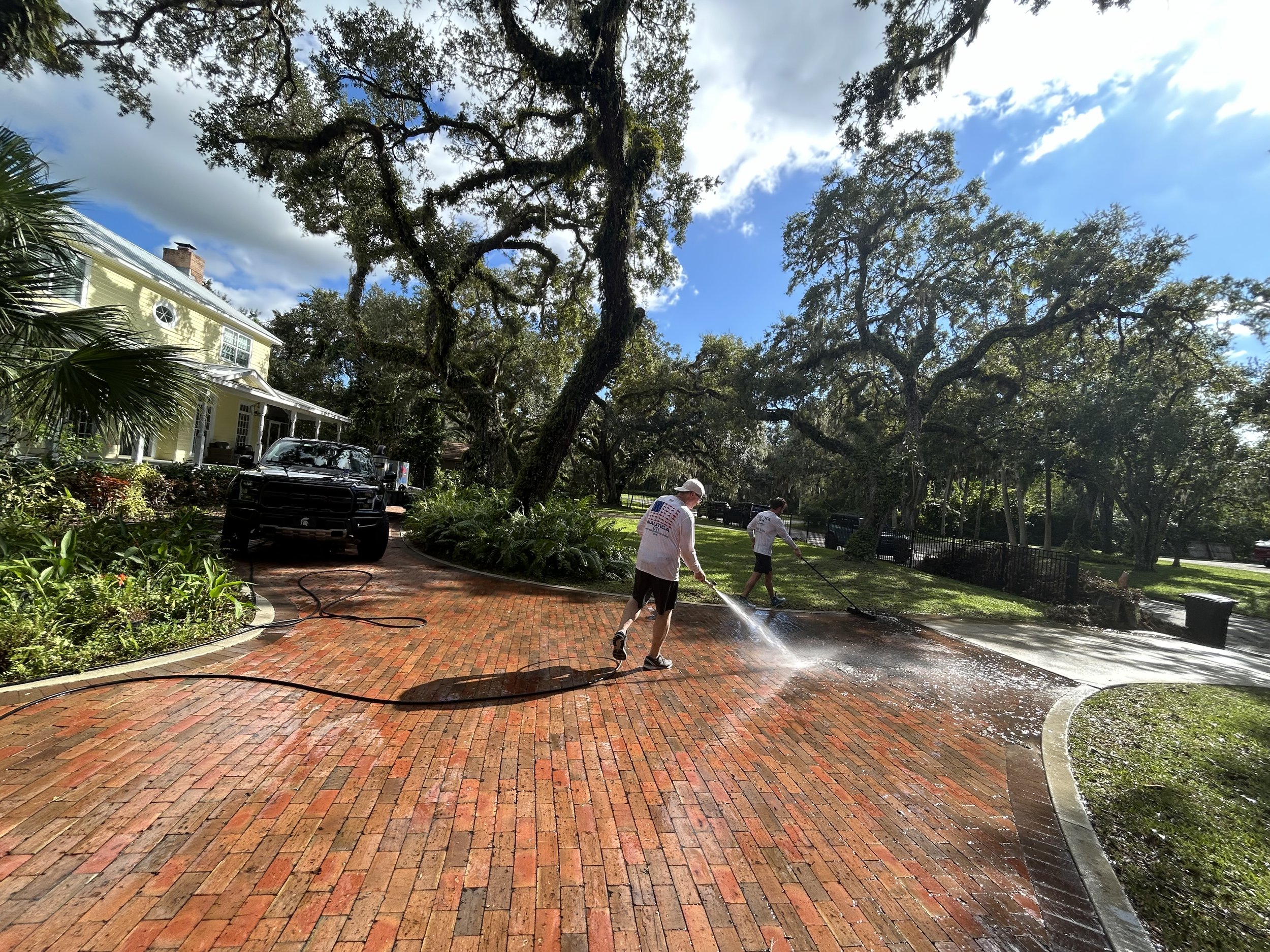 Gallery image 3 — sidewalk cleaning service Bradenton