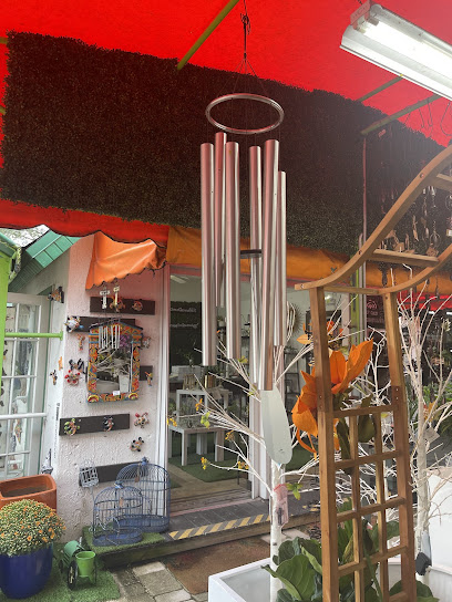 About garden center in Miami