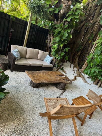 About PlantScape Miami