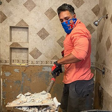 About plumber in Clog Kings Tampa, LLC