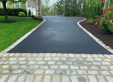 Gallery image 2 — asphalt paving in %AREA%