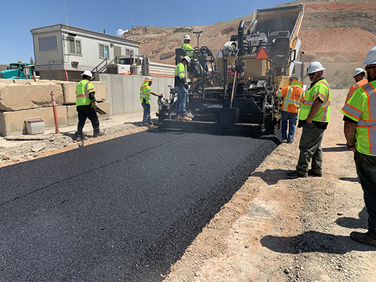 commercial asphalt paving %AREA%