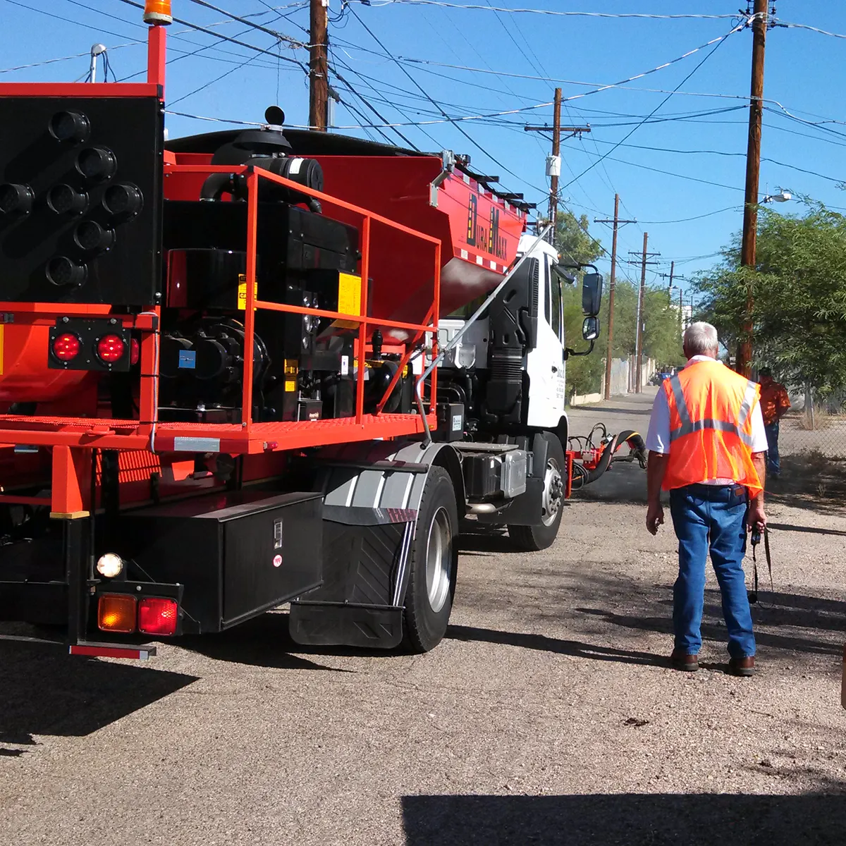 About construction tools rental Phoenix
