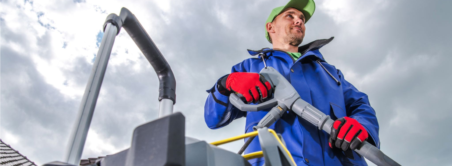 affordable power washing Chicago Racoons - Window & Power Washing