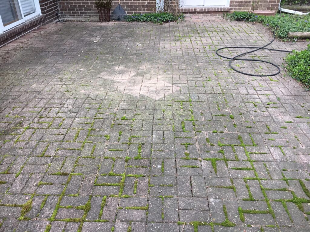 Gallery image 2 — driveway cleaning near River North