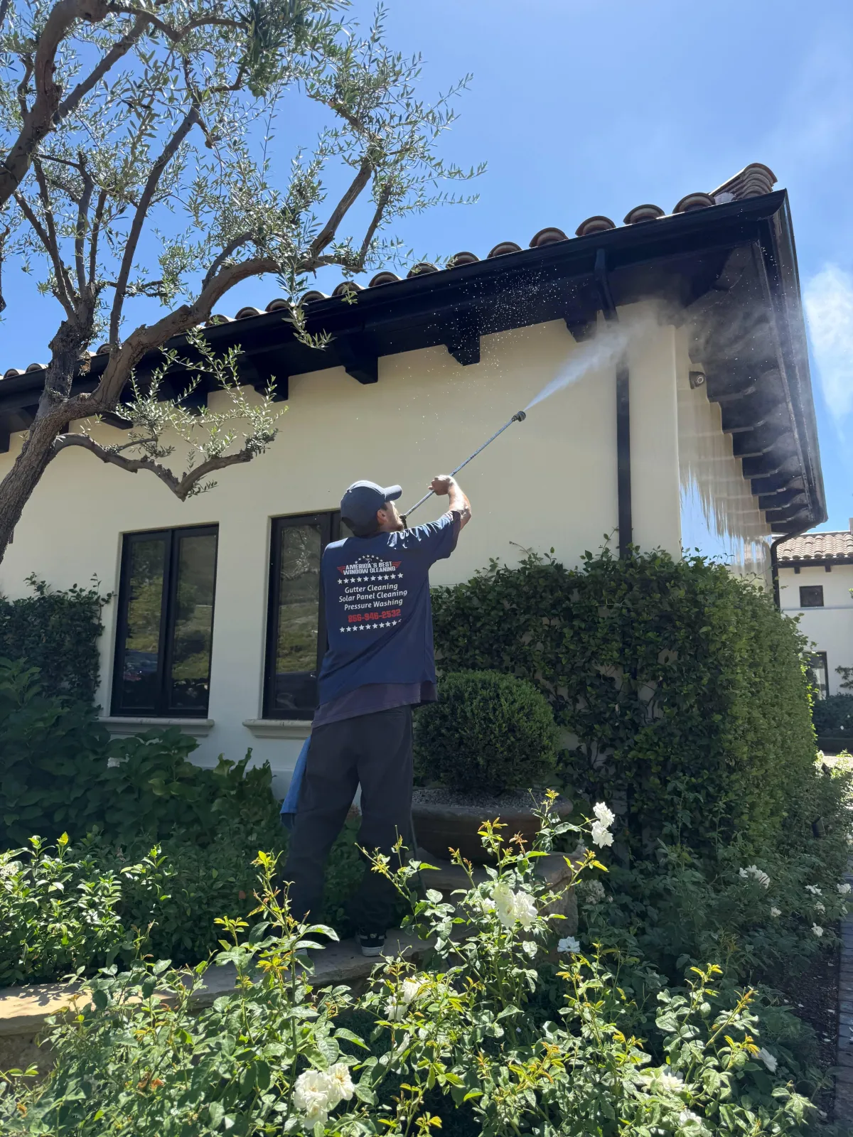 Gallery image 2 — affordable window cleaning Glendale