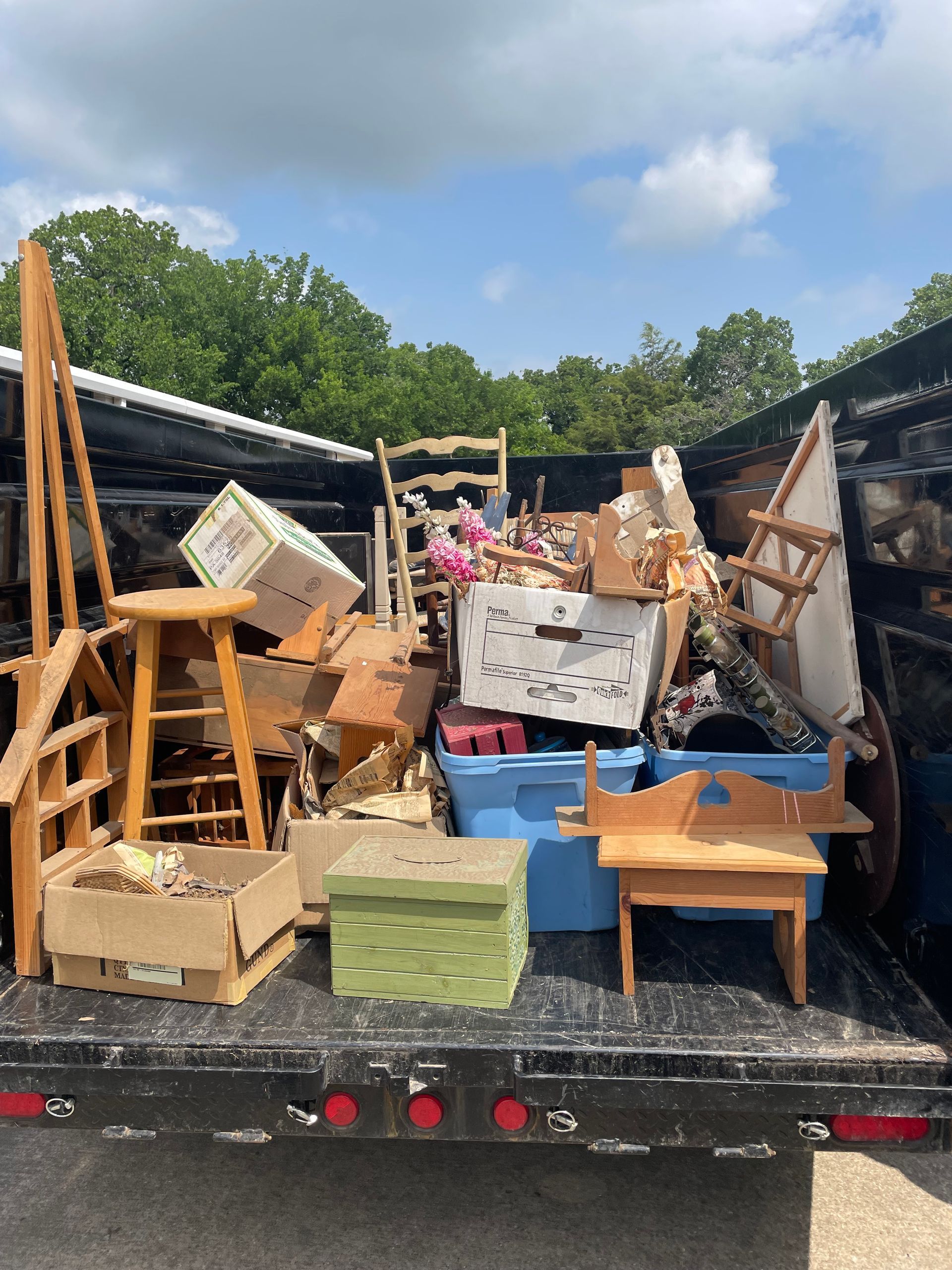 About junk removal in Denton