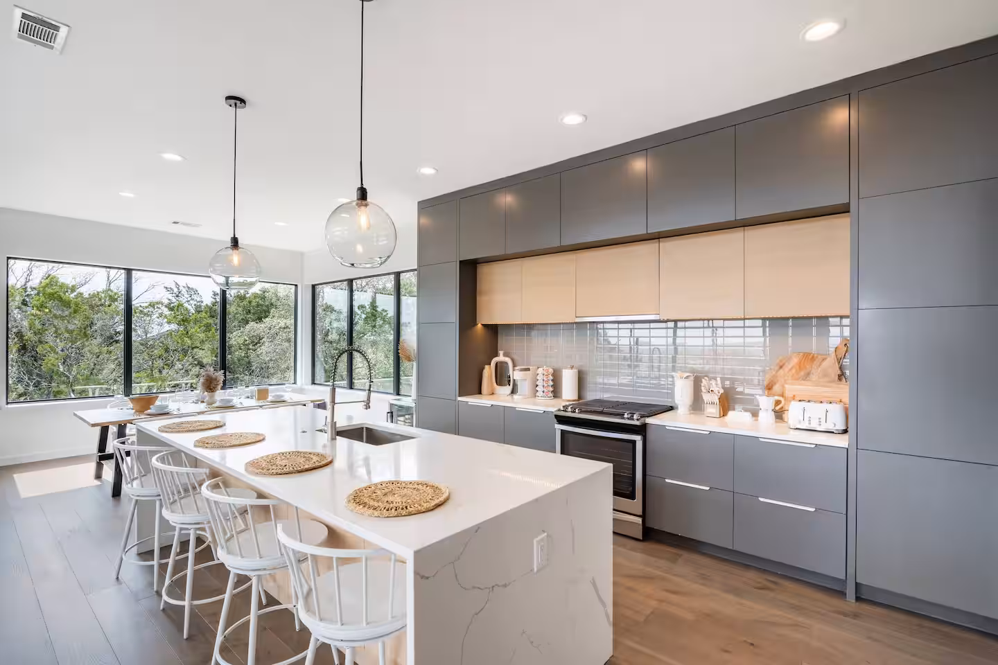 Gallery image 11 — hotel level cleaning for rental properties Lake Travis