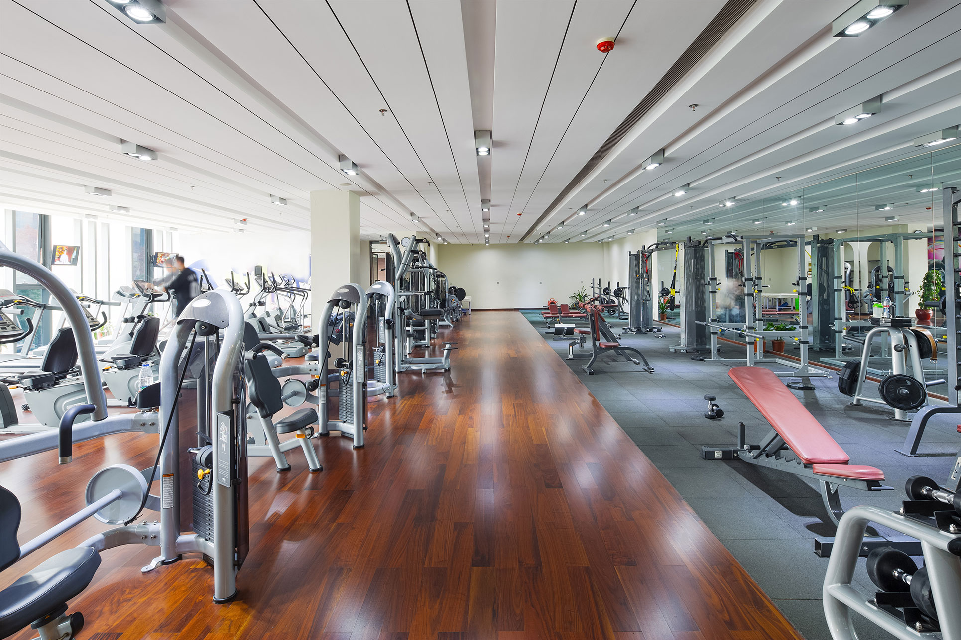 Gallery image 1 — bank cleaning professionals Leo's Janitorial Services LLC