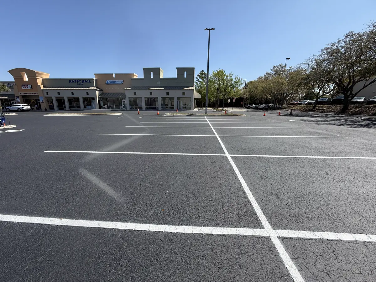 top rated striping contractor Tampa
